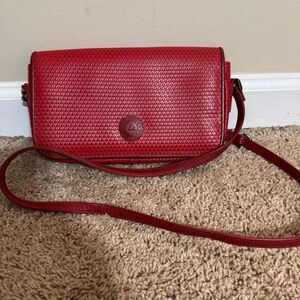 Vintage Liz Claiborne Red Leather Envelope Crossbody Bag Y2K Preppy Classic Cute